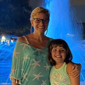 Meet your Posher, Agatha halekulani